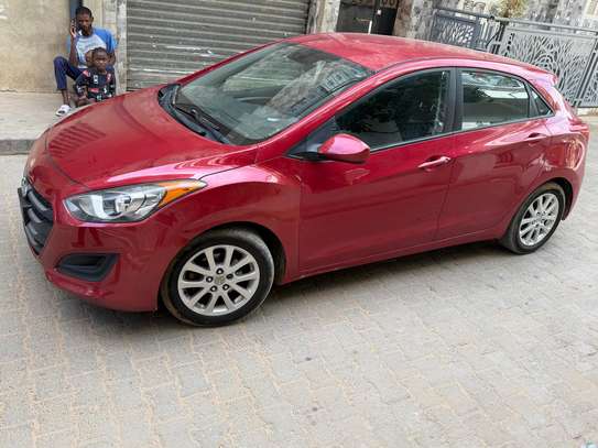 Hyndai Elantra Gt  2016 image 6