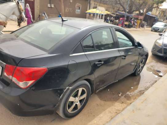 Chevrolet cruze 2011 image 2