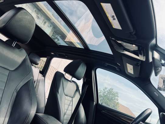 BMW X3 SUV xdrive 30i compact blanc performant image 11