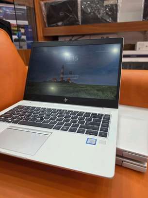 HP elitebook 840 G6 image 5