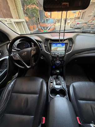 Hyundai santafe  Annee 2016 image 3