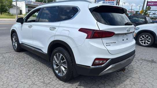 Hyundai Santa Fe image 4