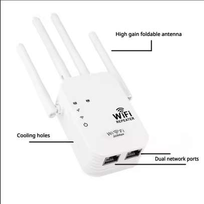 RÉPÉTITEUR WIFI 6 ANTENNES image 5