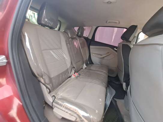 Ford Escape image 5