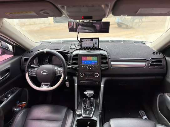 Renault Qm6 2018 image 2
