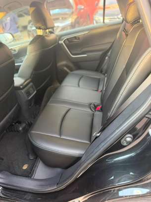 TOYOTA RAV4 2022 image 3
