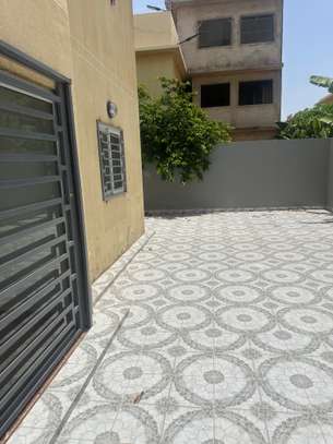 Villa R+1 à Louer image 4