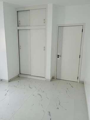 APPARTEMENT F3  NEUF à la Zone B (en face Point E) image 4