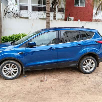 Magnifique Ford Escape 2019 image 2