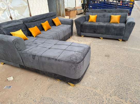 Canapé 9 places gris anthracite coussins jaunes image 2
