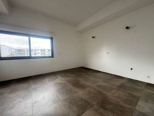 Duplex avec grand terrasse à louer aux Almadie corniche image 7