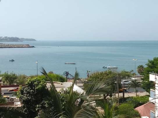F2 Vue sur Mer à Fann- Hock image 4