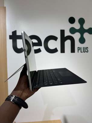 Surface Pro 11 - Intel Ultra 7 268V | 32GB RAM | 2 Téra image 3