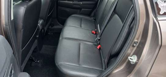 MITSUBISHI OUTLANDER SEL image 6