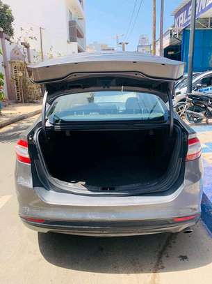 Ford fusion image 11