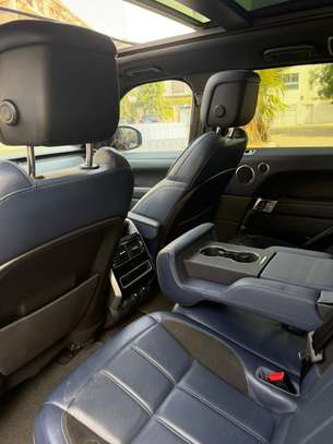 Range Rover sport 2019 image 7