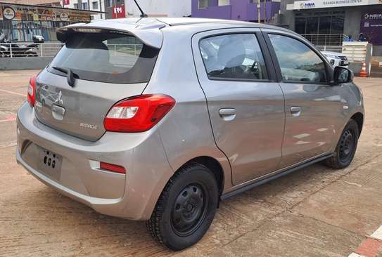 Mitsubishi mirage 2017 moteur 1,2 litres image 2