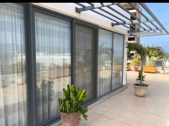Duplex F4 avec grande terrasse à louer image 4
