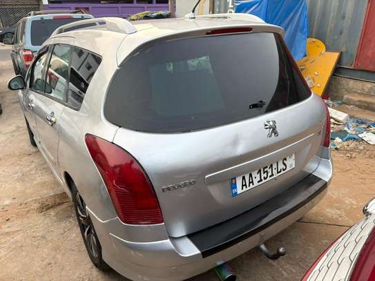 Peugeot 308 année 2009 image 8