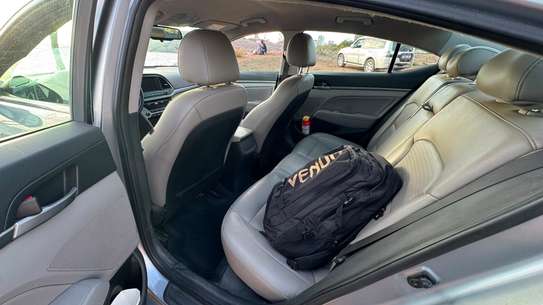 Location Hyundai Elantra 2017 image 7