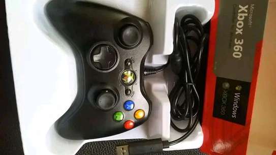 Manette xbox360 avec fil (pour pc aussi) image 2