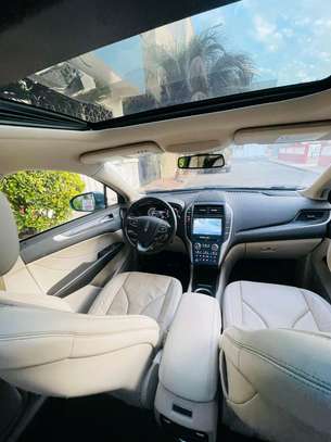 2018 lincoln mkc image 3