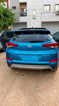Hyundai tucson image 12
