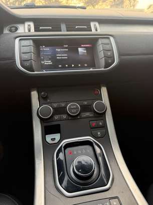 Range Rover Evoque 2018 gris nardo image 4