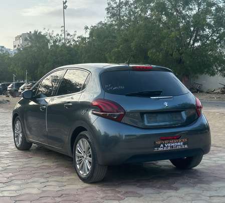 Peugeot 208 manuel diesel venant image 6