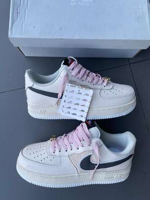 Nike Air Force 1 image 3
