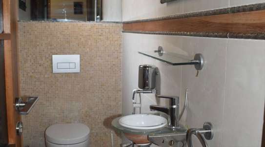 Appartement 2 chambres meublées à louer aux plateau image 7