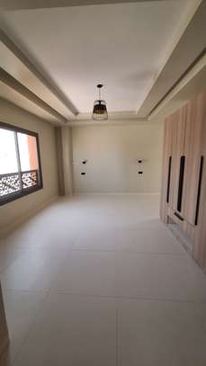 À louer-appartement haut standing aux mamelle image 7
