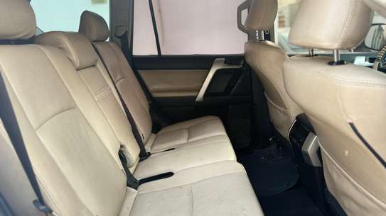 Toyota prado vx image 6