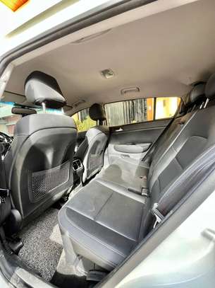 KIA Sportage limited image 7