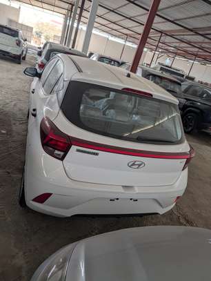 Hyundai i10 neuf 00km image 5