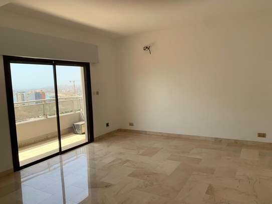 Appartement haut standing au Plateau image 6