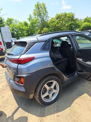 Hyundai Kona 2021 SOus douane image 3
