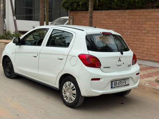 Mitsubishi Space star année 2019 image 7
