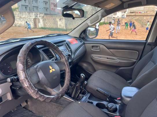 MITSUBISHI L200 DOUBLE CABINE image 3