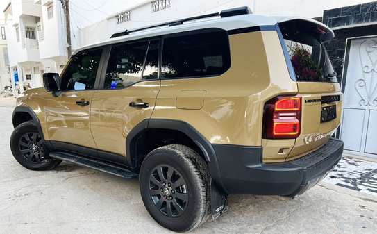 Toyota Prado 2025 image 11