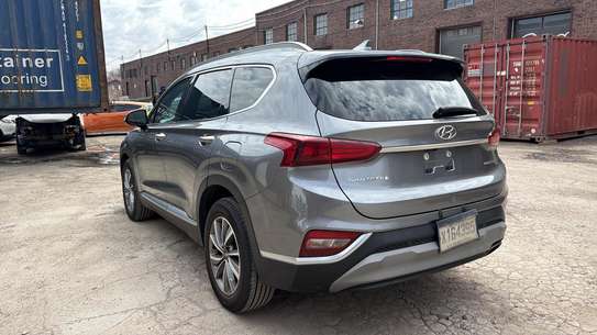 Hyundai image 5