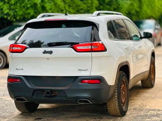 Jeep Cherokee 2016 image 7