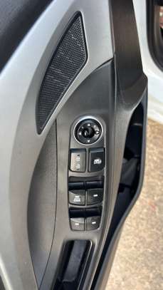 Hyundai Elantra 2016 image 11