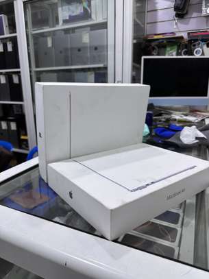 MACBOOK AIR M5 1To image 3
