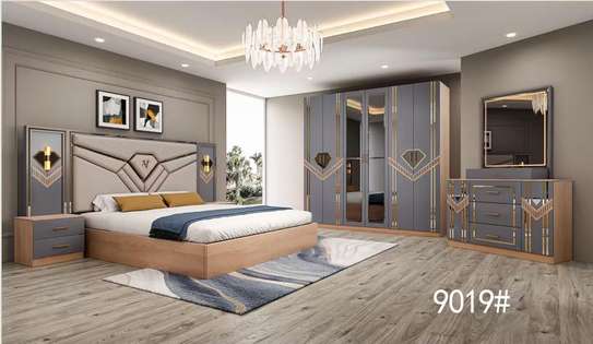 Ensemble chambre complète moderne marron foncé luxe image 2