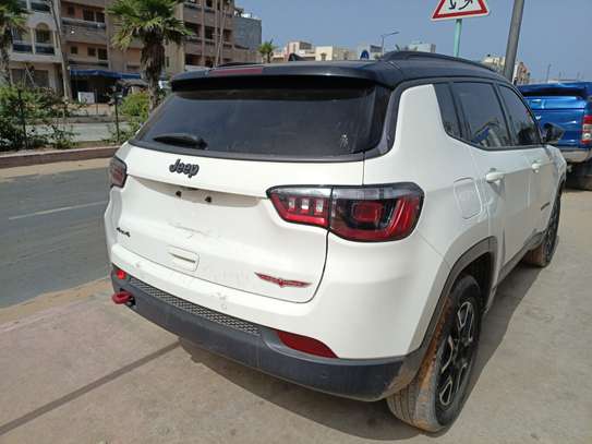 Jeep compass 2021 image 4
