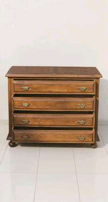 Commode image 2