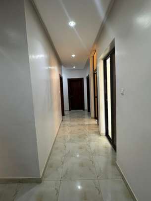 Bel appartement à liberté 6 (en face du BRT) image 4
