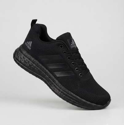 Adidas Chaussures de Sport Blanc et Noir Confort image 4