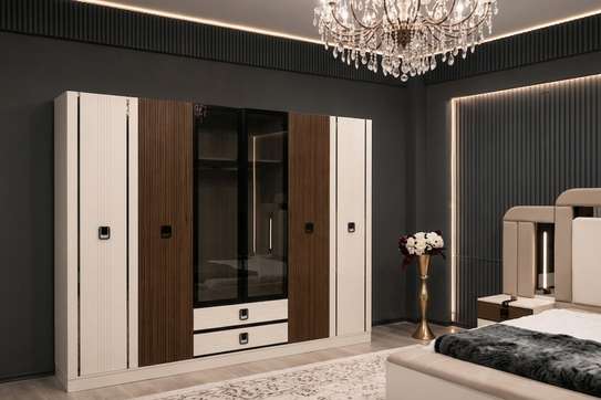 CHAMBRE A COUCHER ARMOIRE 6BATTANTS 7PIECES image 10